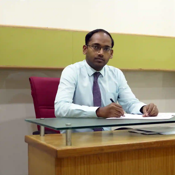 Dr. Adam Kamrudeen
